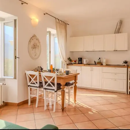 Luxury La Pianca - Pool And Terrace View Apartment *