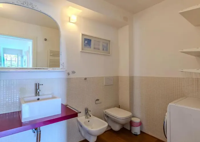 Luxury La Pianca - Pool And Terrace View