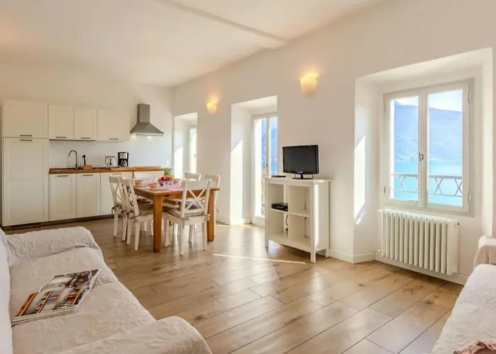 Apartment Luxury La Pianca - Pool And Terrace View